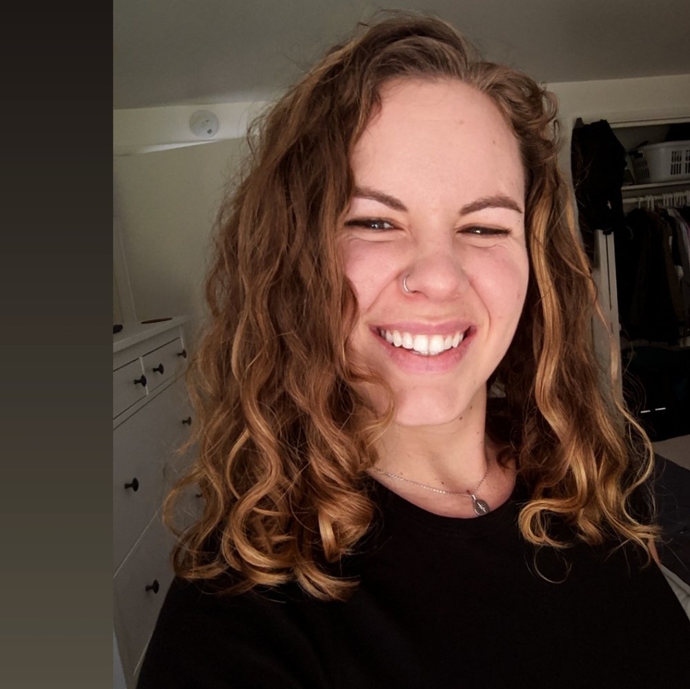 Meet your Posher, Brenna